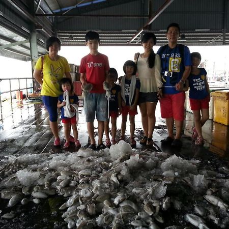 Sea Lion Pulau Ketam Bungalow Homestay Bagan Teochew Bagian luar foto